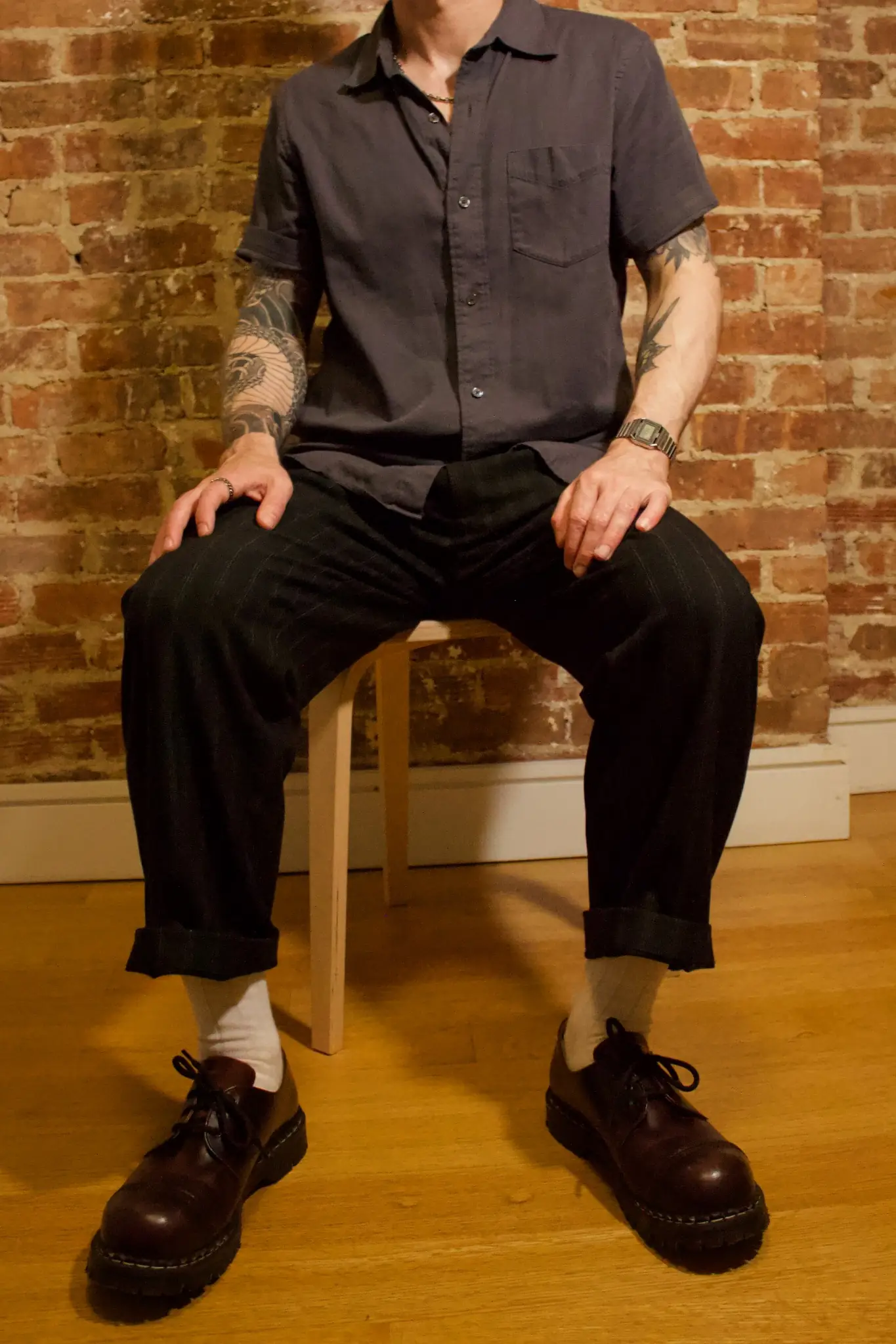 Full body outdoor outfit with Solovair burgundy brogues